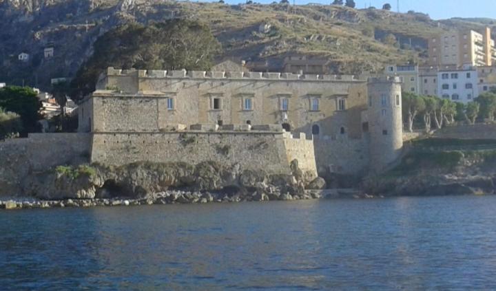 Torre Vallelunga Trabia Esterno foto